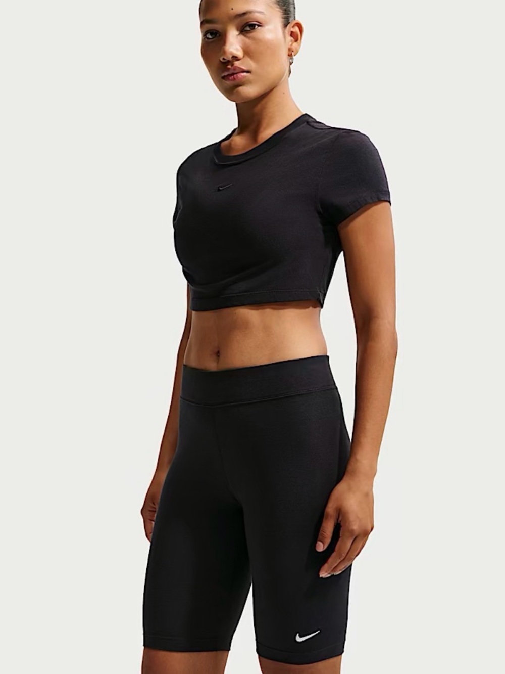 Nike Black Women's Cropped Crewneck Tee